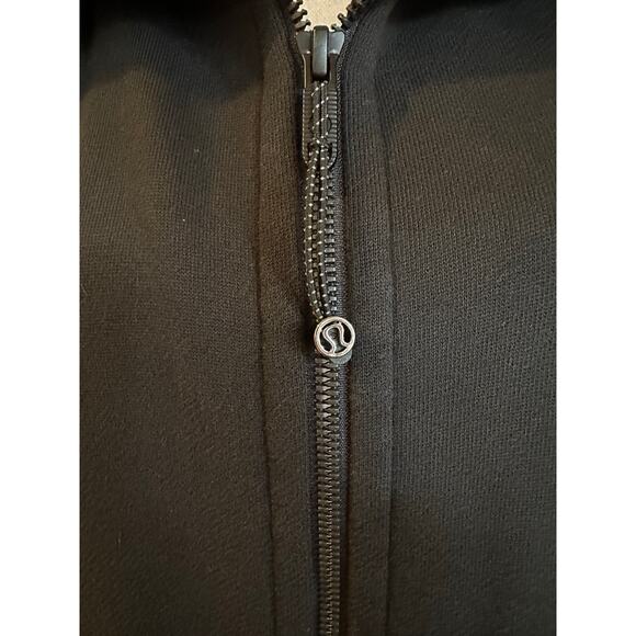 Lululemon Black Full-Zip Jacket Size M/L AthleisureStyle Streetwear Activewear - Picture 6 of 7